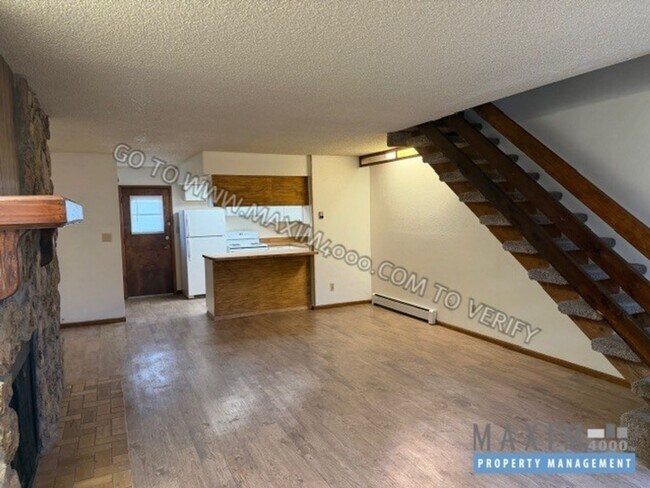 Building Photo - 2150 College Pl