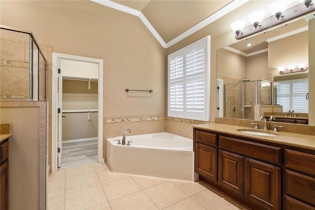 Building Photo - 4708 Mont Blanc Dr