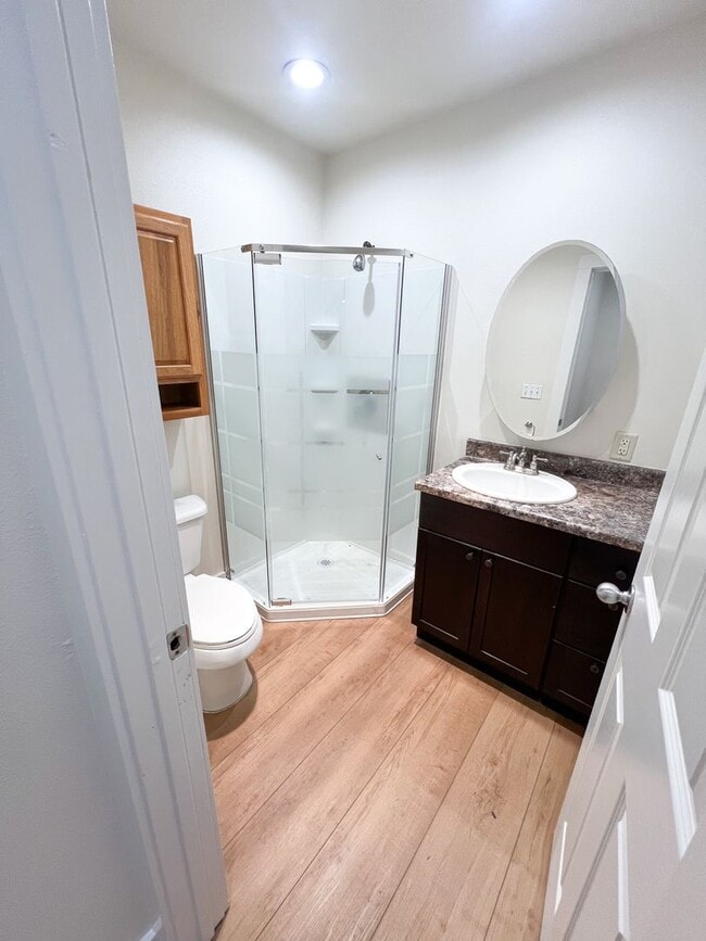 Building Photo - 1 Bed/1 Bath Cottage Style Home