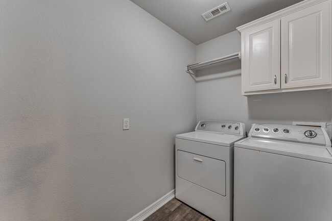 Building Photo - Charming 3-Bedroom Home with Fireplace & A...