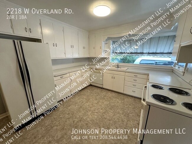 Building Photo - 2218 W Overland Rd