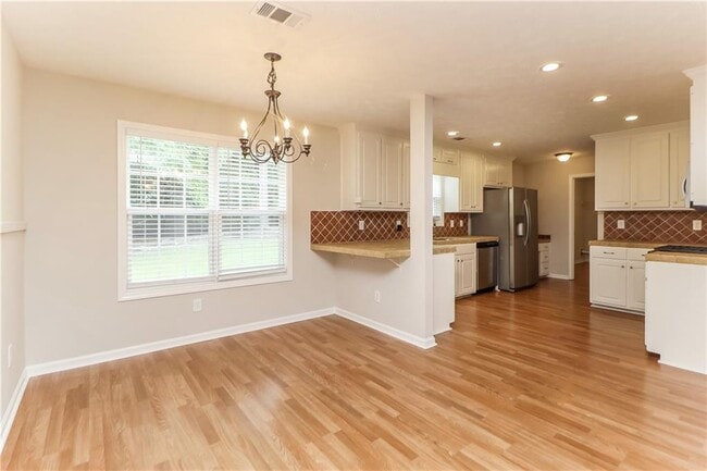 Building Photo - 1387 Bramlett Forest Ct SE