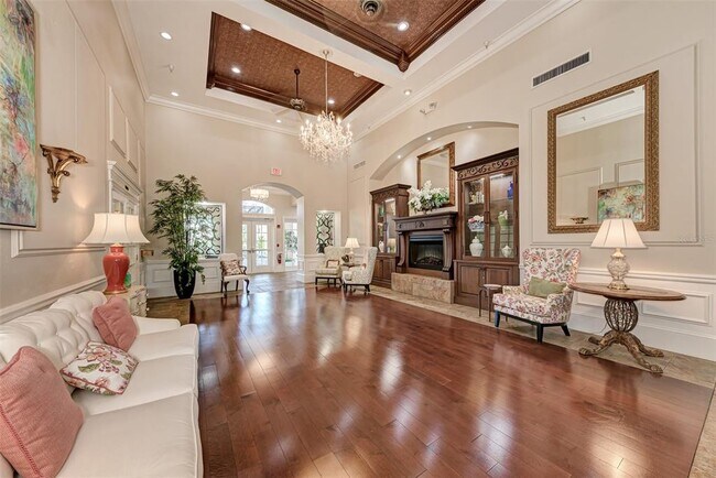 Building Photo - 6606 Pineview Terrace