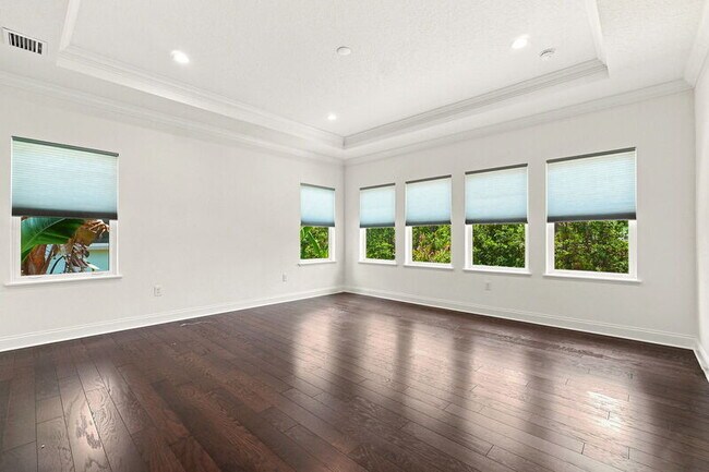 Building Photo - 10134 Royal Island Ct