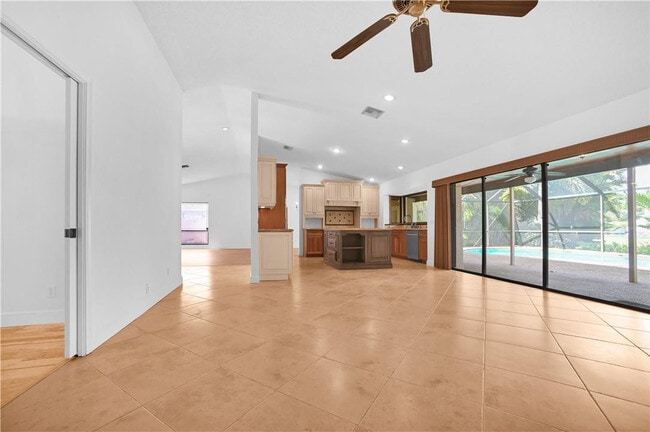 Building Photo - 10765 NW 9th Ct