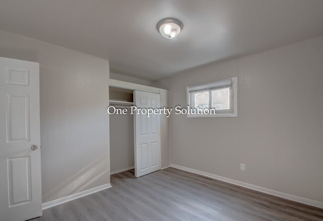 Building Photo - 2612 Marshalltown Dr
