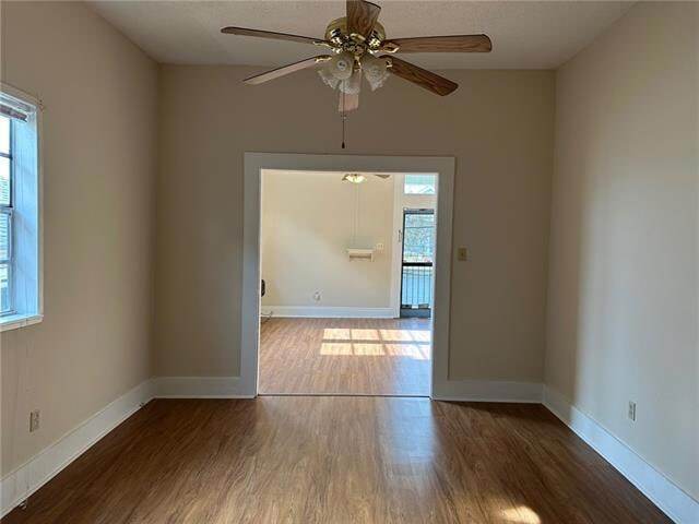 Building Photo - 844 1/2 Roosevelt Place Unit
