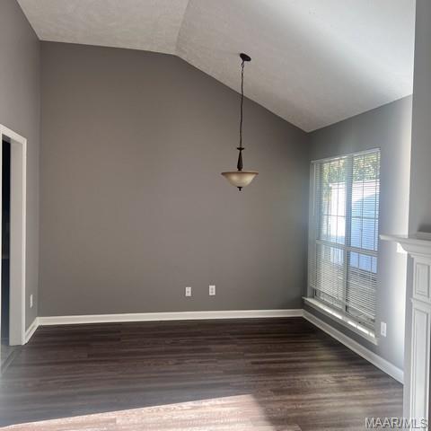 Building Photo - 932 Eastern Oaks Dr