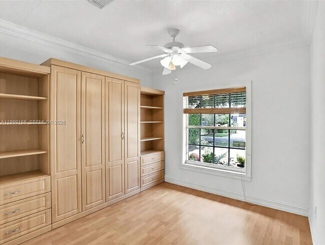 Building Photo - 15816 SW 103rd Ln