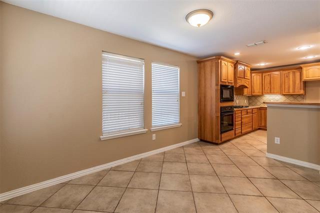 Building Photo - 2017 Lake Highlands Dr