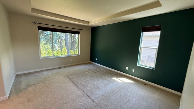 Building Photo - Beautiful 4-Bedroom Home for Lease in the ...