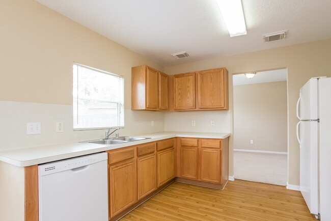 Building Photo - 1125 Willersley Ln