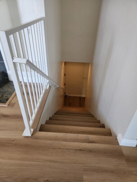 Stairs to front door and garage - 625 S Osage Ave