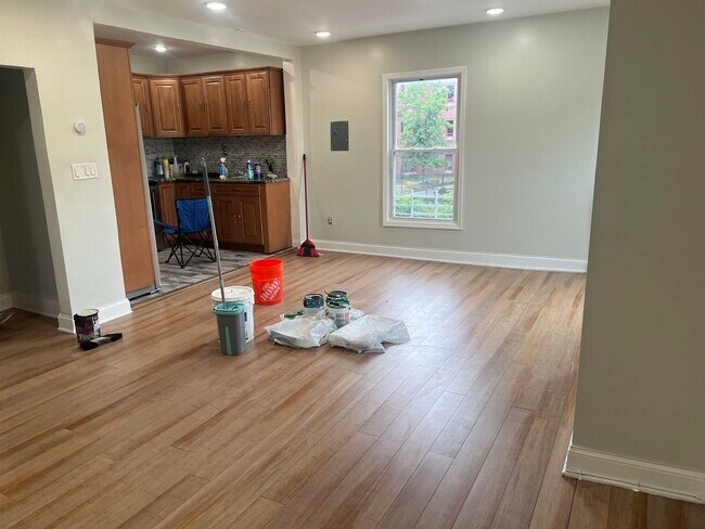 Building Photo - 113 Belmont Ave