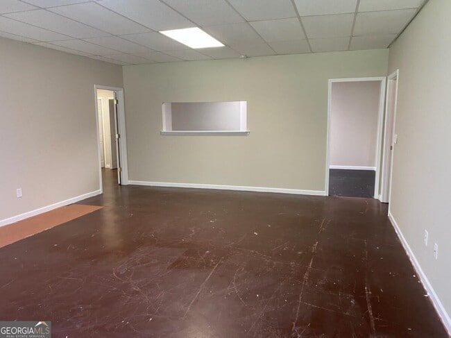 Building Photo - 6170 Devonshire Dr