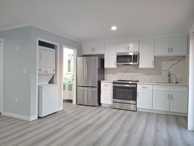 Building Photo - 12514 Brent St