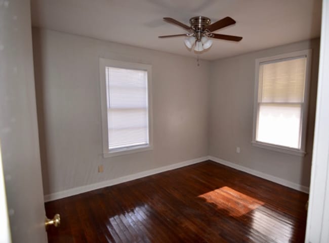 Building Photo - 4378 Dawson Dr