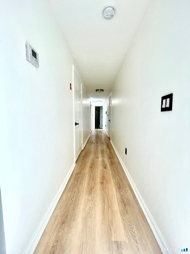 Building Photo - 112 Woodbine St