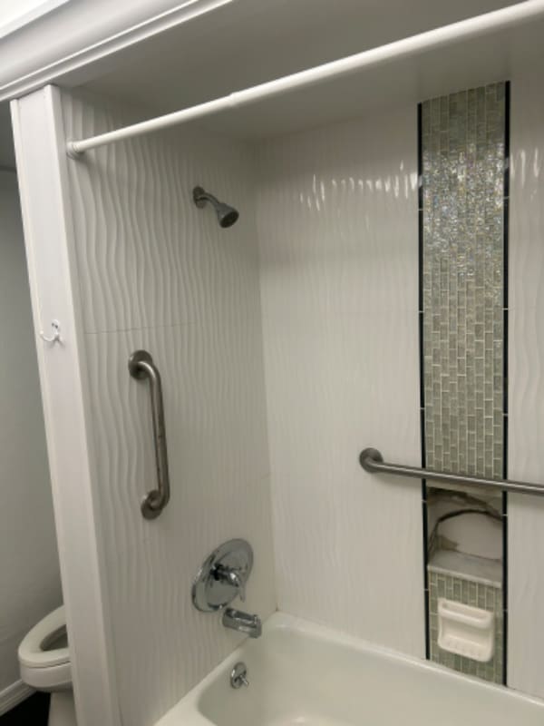 Building Photo - 1313 Mango Ave