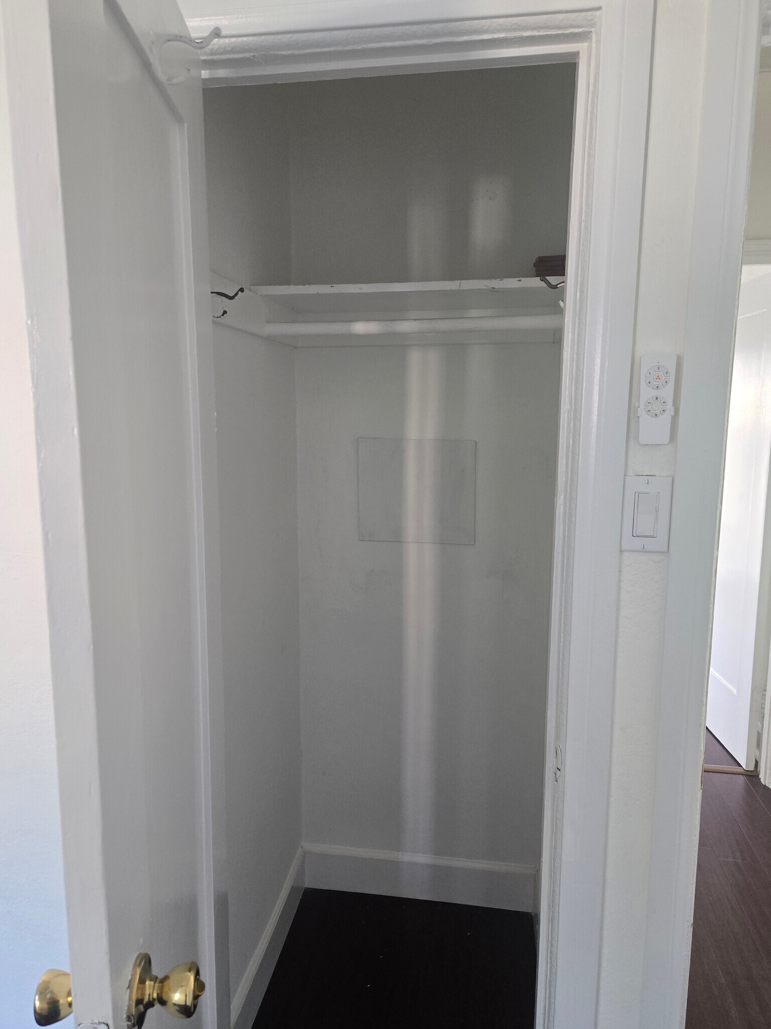 Building Photo - 7216 Waring Ave