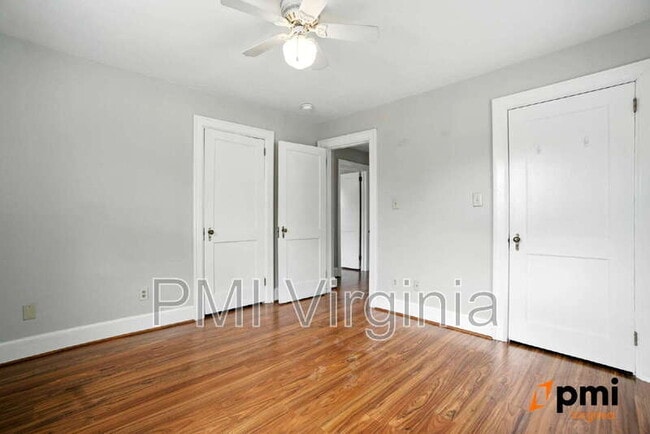 Building Photo - 121 Hanover Ave