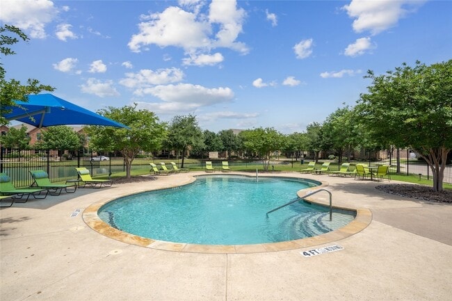 Building Photo - 4213 Pecan Bend Ln