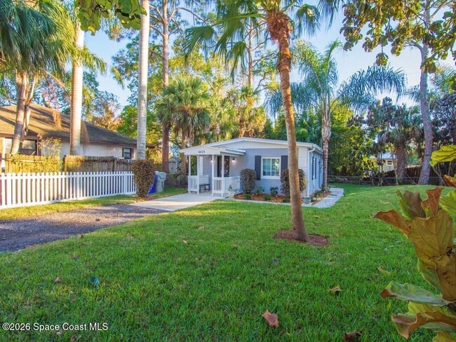 Building Photo - 6425 4th Pl