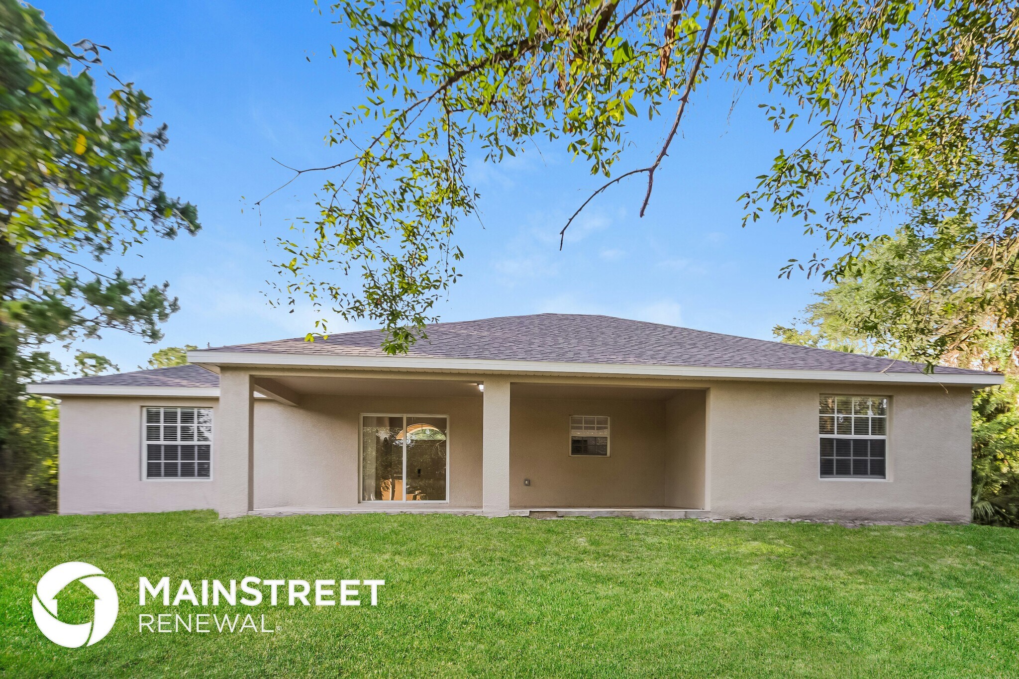 Building Photo - 1018 Card St E