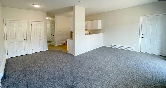 Building Photo - Single-family home in Alma! Income Restricted, available 4/27/2026