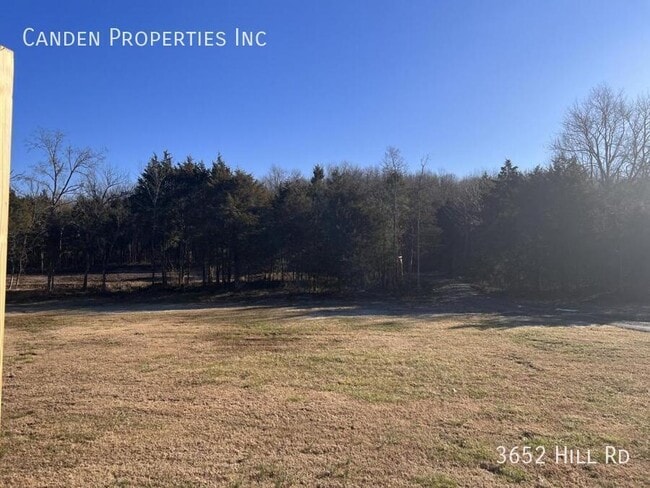 Building Photo - 3652 Hill Rd