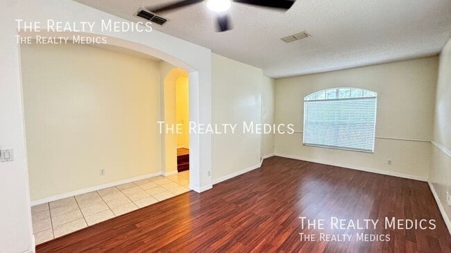 Building Photo - 13628 Tetherline Trail