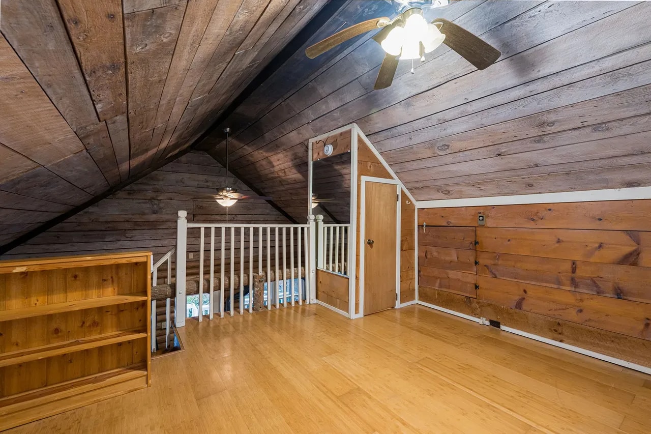 Building Photo - 49 Mayapple Ln