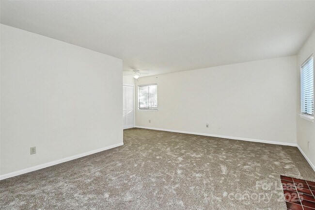 Building Photo - 6121 Heathstone Ln