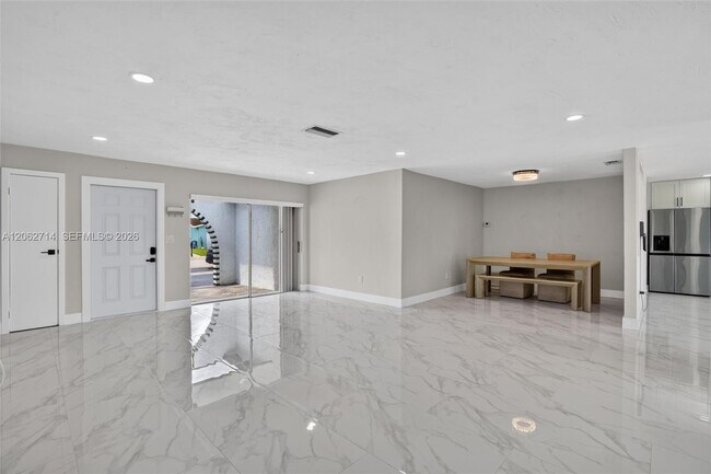 Building Photo - 9531 NW 20th Pl