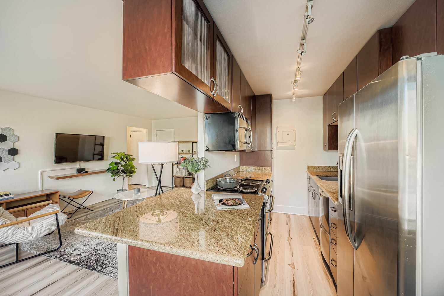 Building Photo - 1105 Spring St