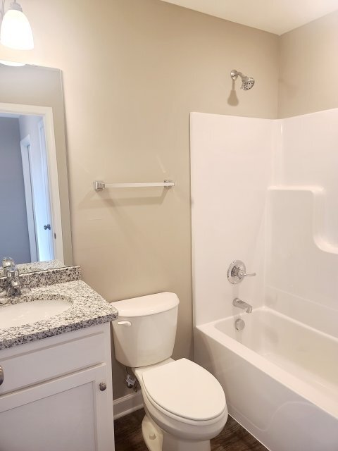 Building Photo - 258 Spring Creek Ave