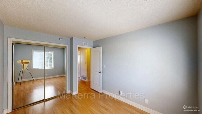 Building Photo - 119 Morristown Ln