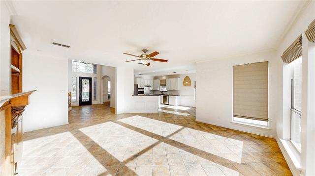 Building Photo - 2701 Stone Creek Dr