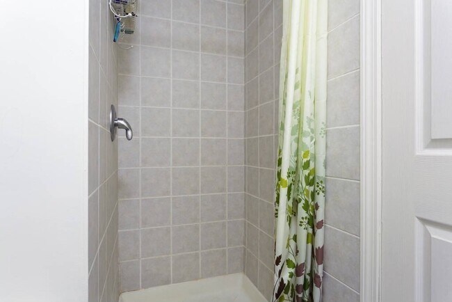 Building Photo - 89 Mason Terrace