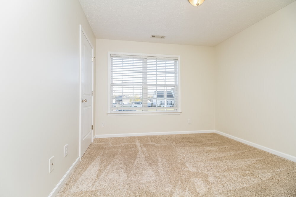 Building Photo - 3155 Hardwood Dr