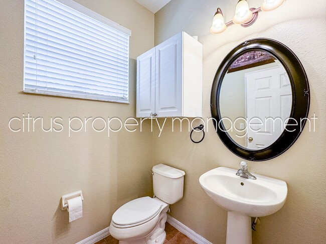 Building Photo - Impeccable Clayton Crossing 3/2.5 Townhome...