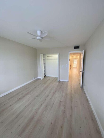 Building Photo - 4048 Exeter C