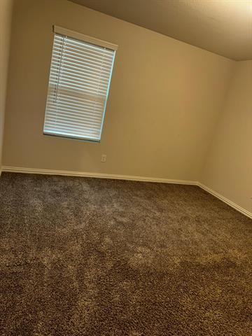 Building Photo - 472 Rock Creek Dr