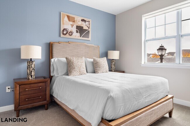 Building Photo - 100 Lexington St