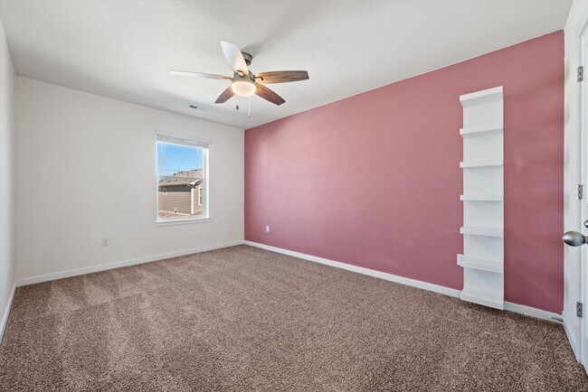 Building Photo - 21864 E 9th Pl