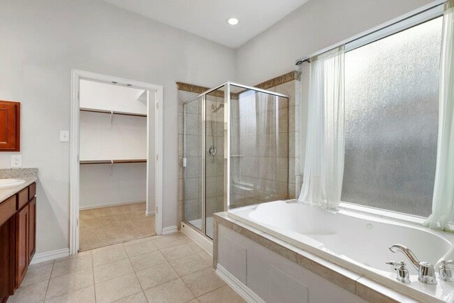 Building Photo - 80 W Frontera Cir