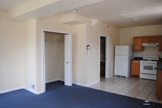 Building Photo - 525 Sprague Ave