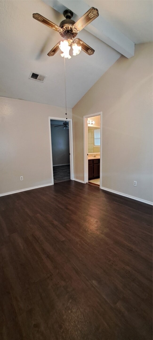 Building Photo - 2426 Spring Dusk Dr