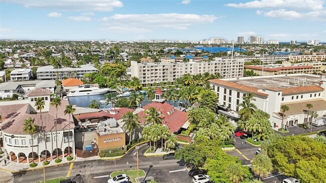 Building Photo - 1050 SE 15th St