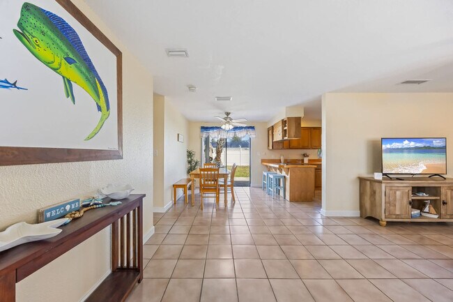 Building Photo - 1160 Altman Dr